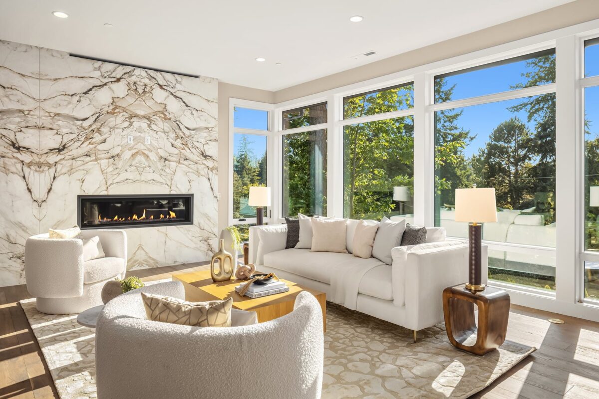 Stylish and functional living room designed by Ariana Designs and Architecture, showcasing modern decor and vibrant color schemes.