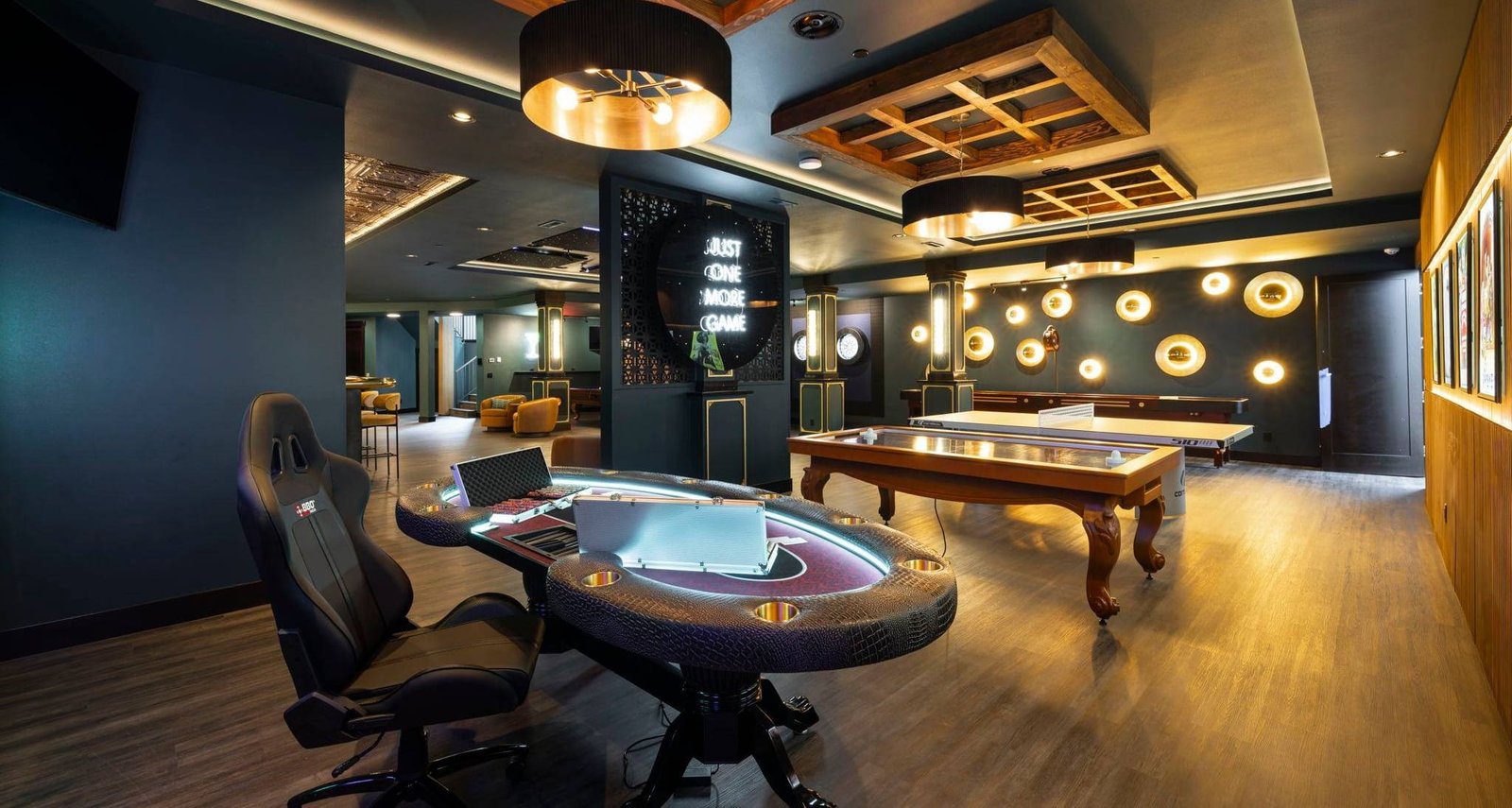 Suncadia bar interior — Ariana Designs & Interiors