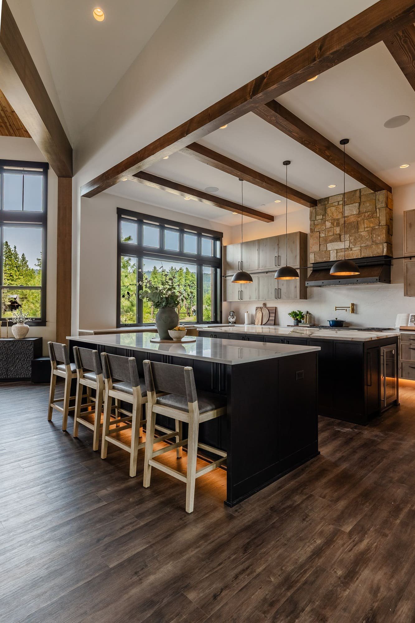 Grand retreat kitchen design — Ariana Designs, Suncadia