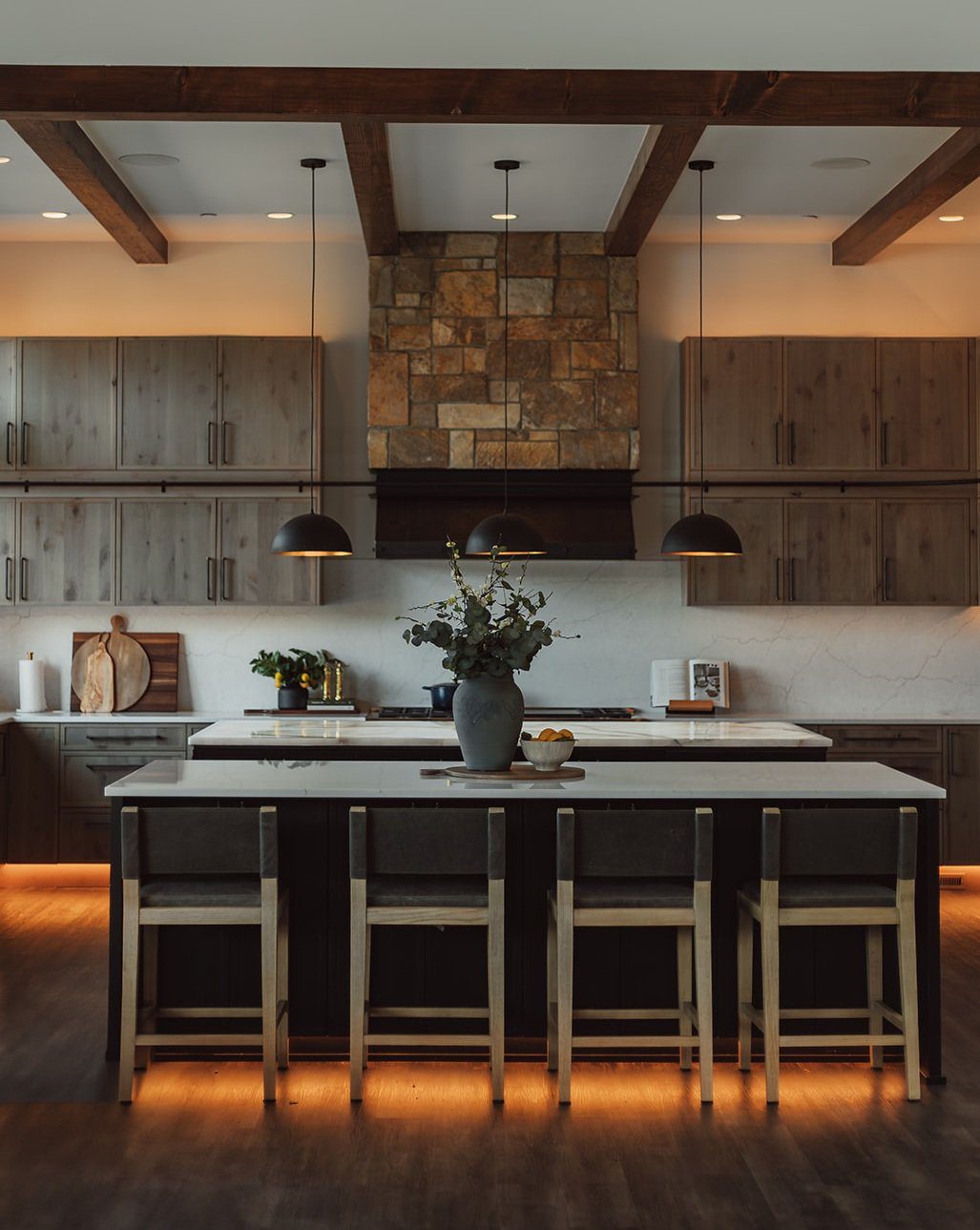 Suncadia kitchen design overview — Ariana Designs & Interiors