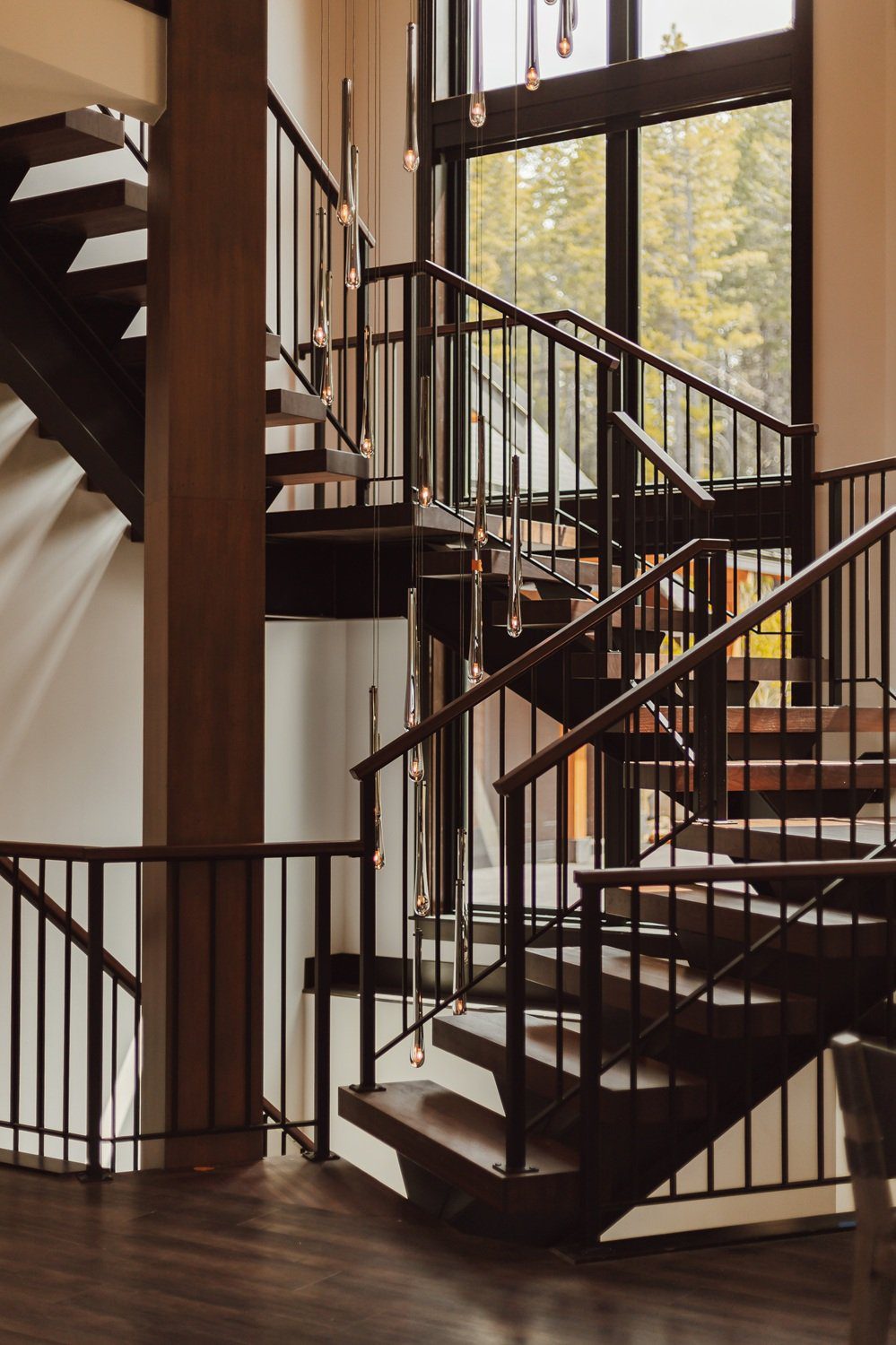 Suncadia staircase approach view — Ariana Designs
